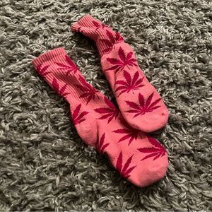 Huf pink plantlife lightening wash socks